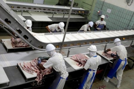 <p>Brasileña JBS debuta finalmente en Wall Street y supera valor de mercado de su principal rival estadounidense</p>