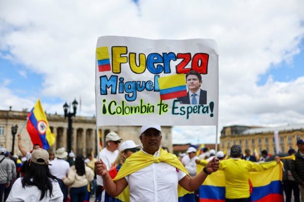 Colombia: senador y candidato Miguel Uribe es operado de emergencia por hemorragia cerebral