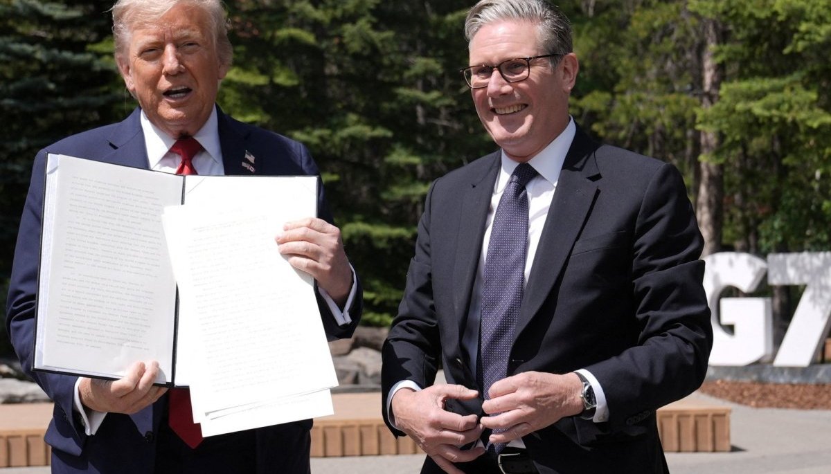 Trump y premier británico sellan nuevo acuerdo comercial