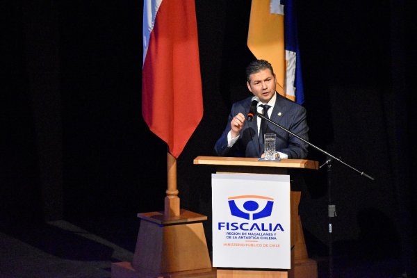 Caso licencias médicas: fiscal afirma que enfrentan una “investigación titánica” y que no busca “satanizar” a funcionarios públicos