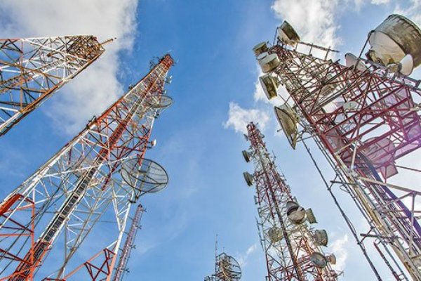 <p>Mundo cierra acuerdo con WOM para ofrecer 3G y 4G como operador móvil virtual</p>