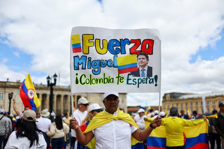 <p>Colombia: senador y candidato Miguel Uribe es operado de emergencia por hemorragia cerebral</p>