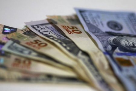 <p>Por las nubes: Brasil subió la tasa de interés hasta el 15% anual, la más alta en 19 años</p>