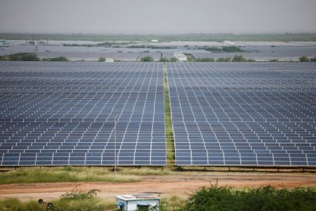 <p>De India a México: los países del "cinturón solar" que impulsan las industrias limpias</p>