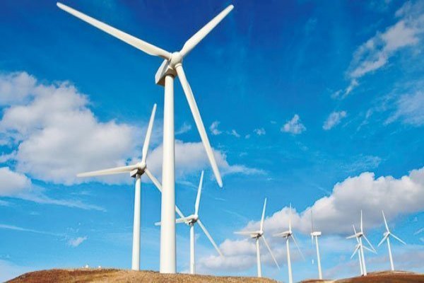 <p>Colbún busca expandirse en renovables y mira activos de Acciona en España</p>