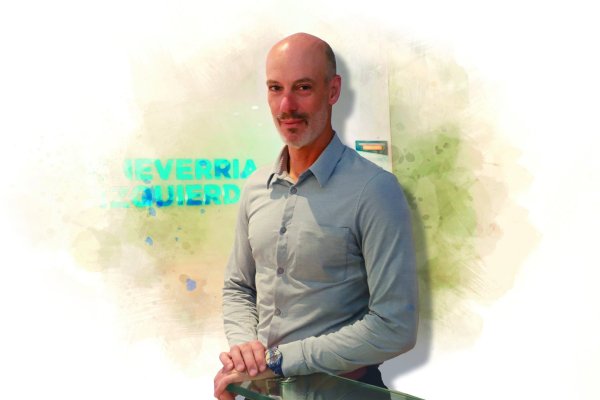 <p>Echeverría Izquierdo prevé crecer a dos dígitos en 2025, con expansión en minería, multifamily y la apuesta a Perú</p>