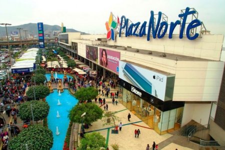 <p>Indecopi abre proceso sancionador contra Plaza Norte por caída de techo en patio de comidas</p>