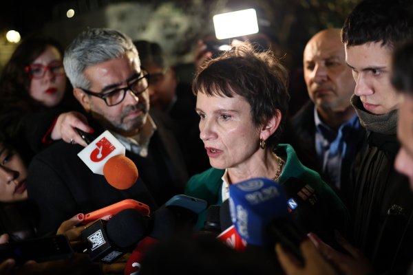 <p>AHORA EN DF | Tohá por triunfo de Jara: “Son resultados tristes, decepcionantes, no es lo que esperábamos”</p>