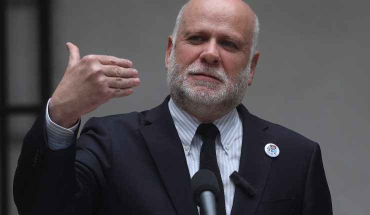 Ejecutivo presenta proyecto para fortalecer financiamiento político