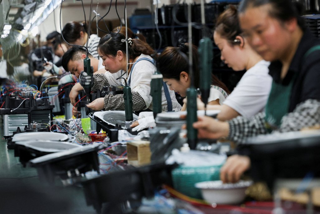 Crecimiento de fábricas chinas: un signo de recuperación económica