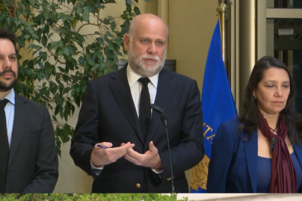 <p>Ahora en DF | Ministro Elizalde se refiere al ingreso del proyecto que complementa la reforma política</p>