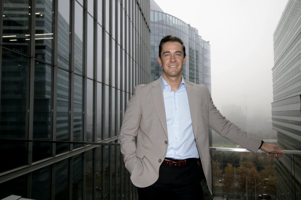 Nicola Romanello, gerente general de Roche Pharma Chile.