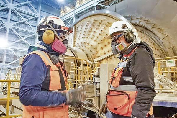 <p>Europea Ferrovial vende su filial chilena de servicios a fondo de inversión ligado a Oliver Flögel</p>
