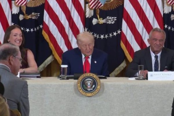 <p>Ahora en DF | Trump exige la renuncia inmediata del presidente de la Reserva Federal</p>