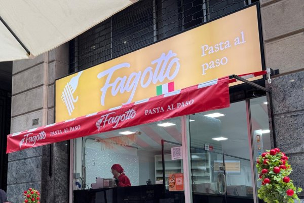 <p>Tras un exitoso debut, cadena chilena de pastas al paso busca duplicar sus locales en el país y alista aterrizaje en Brasil y EEUU</p>