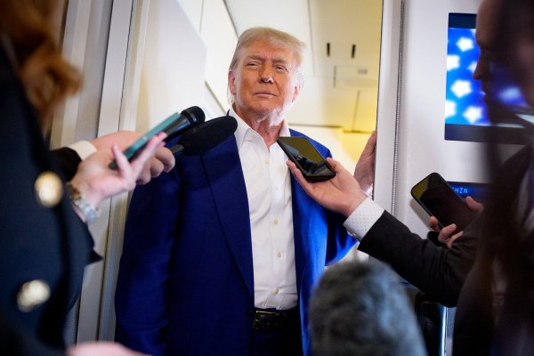 <p>Trump logra una victoria legislativa clave: Congreso de EEUU da luz verde a su polémica reforma fiscal</p>