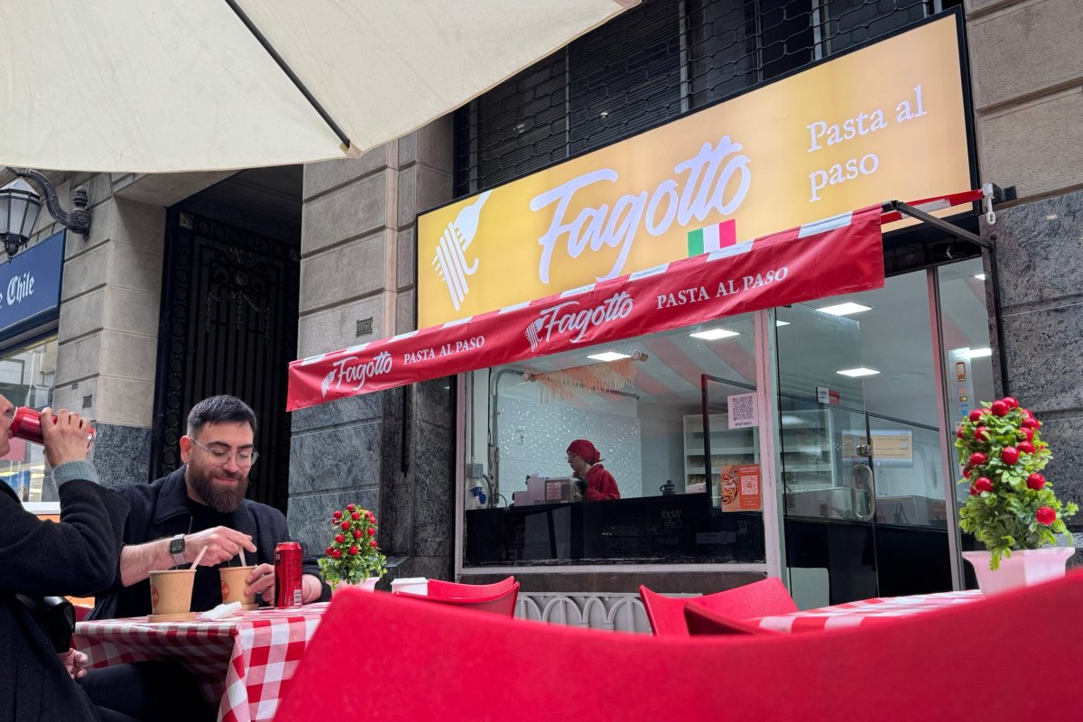 <p>Tras un exitoso debut, cadena chilena de pastas al paso busca duplicar sus locales en el país y alista aterrizaje en Brasil y EEUU</p>