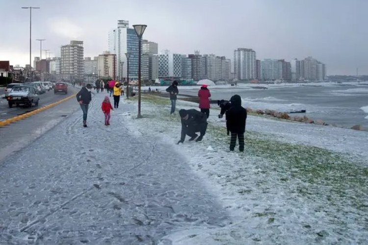 <p>Argentina normaliza el transporte de gas y levanta restricciones a industrias tras crisis por ola de frío</p>