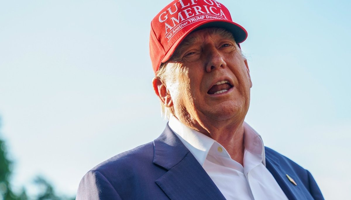 Trump intensifica su guerra comercial con amenazas de aranceles del 70%