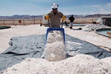 Argentina Edenor invierte en cobre y litio, su primera entrada al negocio de los minerales críticos