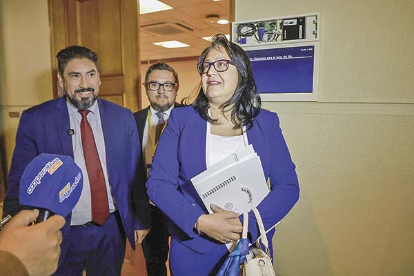 <p>La contralora Dorothy Pérez en el Congreso. Foto: Aton</p>