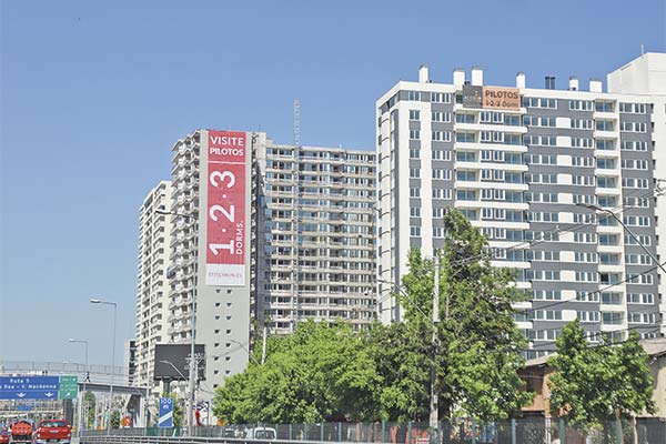 <p>Las tasas de interés para créditos hipotecarios no aflojan en junio y cierran en 4,39%</p>