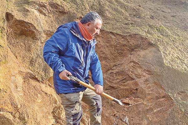 <p>Proyecto de Tierras Raras en Penco: SEA decide ampliar consulta indígena por impacto a tres familias mapuche</p>