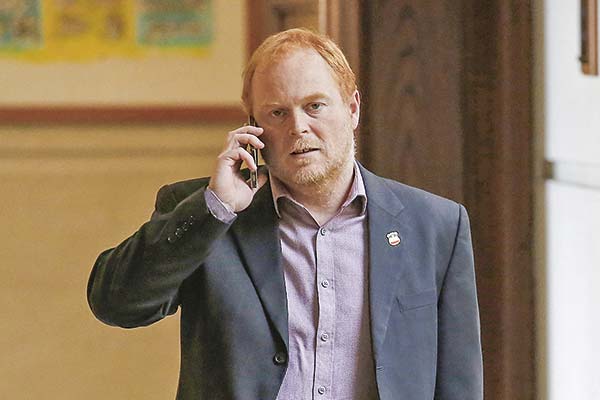 Rojo Edwards, senador independiente: “Me extrañaría mucho que el TC eche para atrás estos cinco artículos”