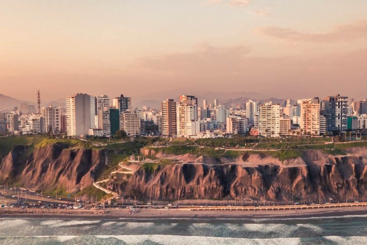 <p>Frontal Trust redobla apuesta inmobiliaria en Perú: sumará hasta cinco proyectos residenciales en 2025</p>