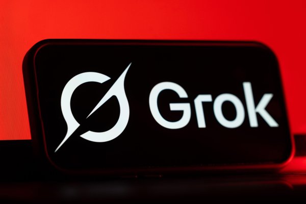 <p>xAI compite codo a codo con otras startups en la carrera de la IA. Foto: Bloomberg</p>