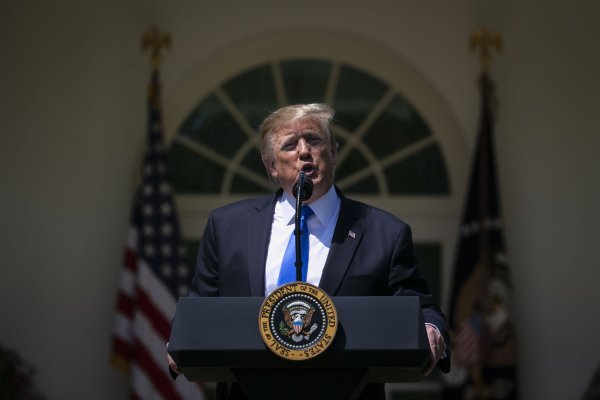 <p>Abbe Lowell, abogado estrella de Washington, advierte que Trump está llevando al límite al sistema judicial de EEUU</p>