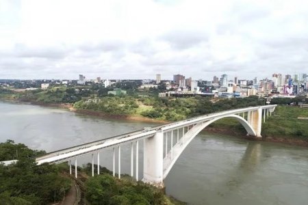 Brasil, Argentina y Paraguay crearán base antiterrorista en triple frontera y tendrán apoyo del FBI