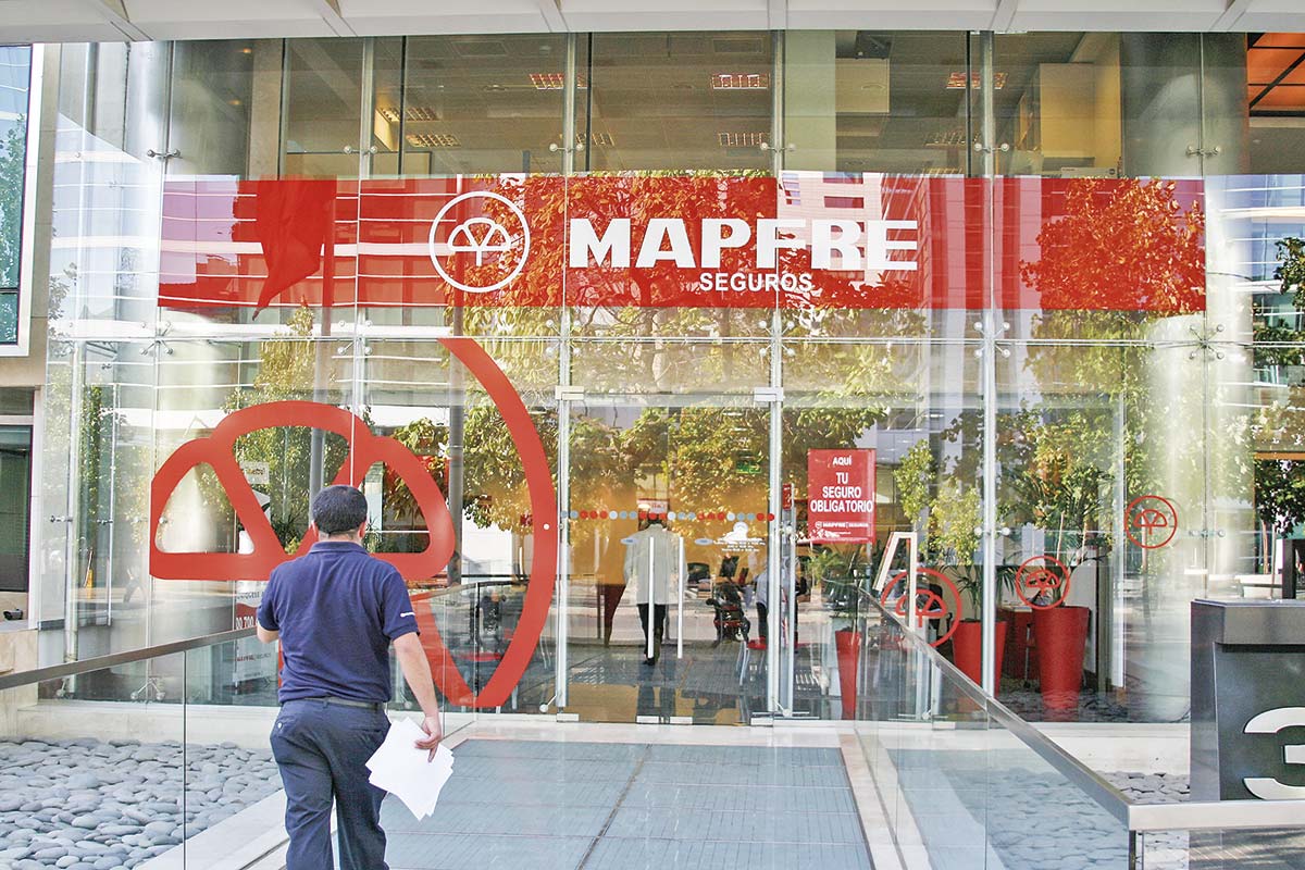 <p>Mapfre acusa a corredores de seguros de vender pólizas falsas o inexistentes</p>