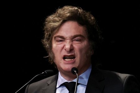 Congreso argentino aprueba aumento de pensiones criticado por Gobierno de Javier Milei