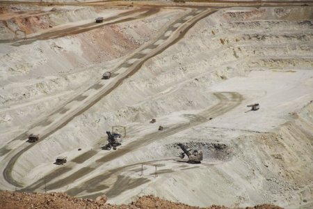 ¿Ganó Ecuador o Codelco? Tras cuatro años de litigio por proyecto Llurimagua, ambas partes se atribuyen la victoria