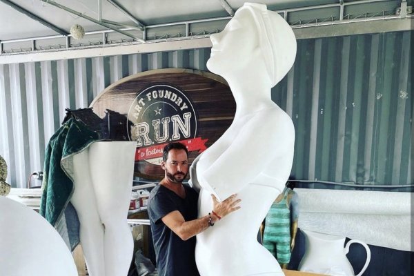 <p>La monumental escultura que el artista Ignacio Gana instalará en el corazón financiero de Miami</p>