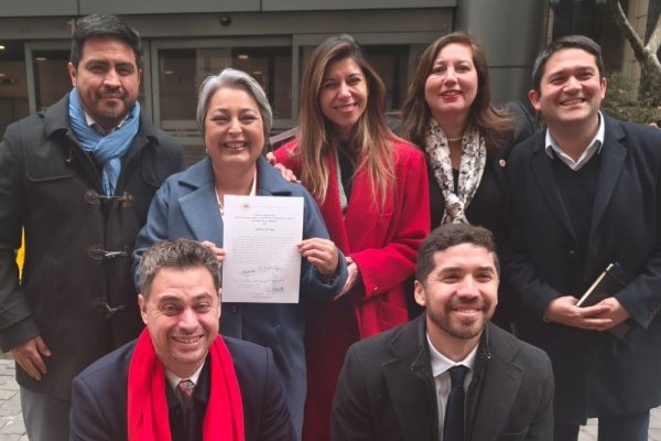 <p>"Yo quiero encabezar un nuevo gobierno": Jara toma distancia de ser una administración de continuidad de llegar a La Moneda</p>