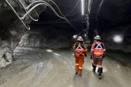 India conversa con Perú para obtener minerales críticos, especialmente cobre