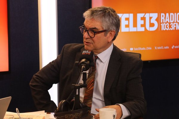 <p>@Tele13_Radio en X.</p>