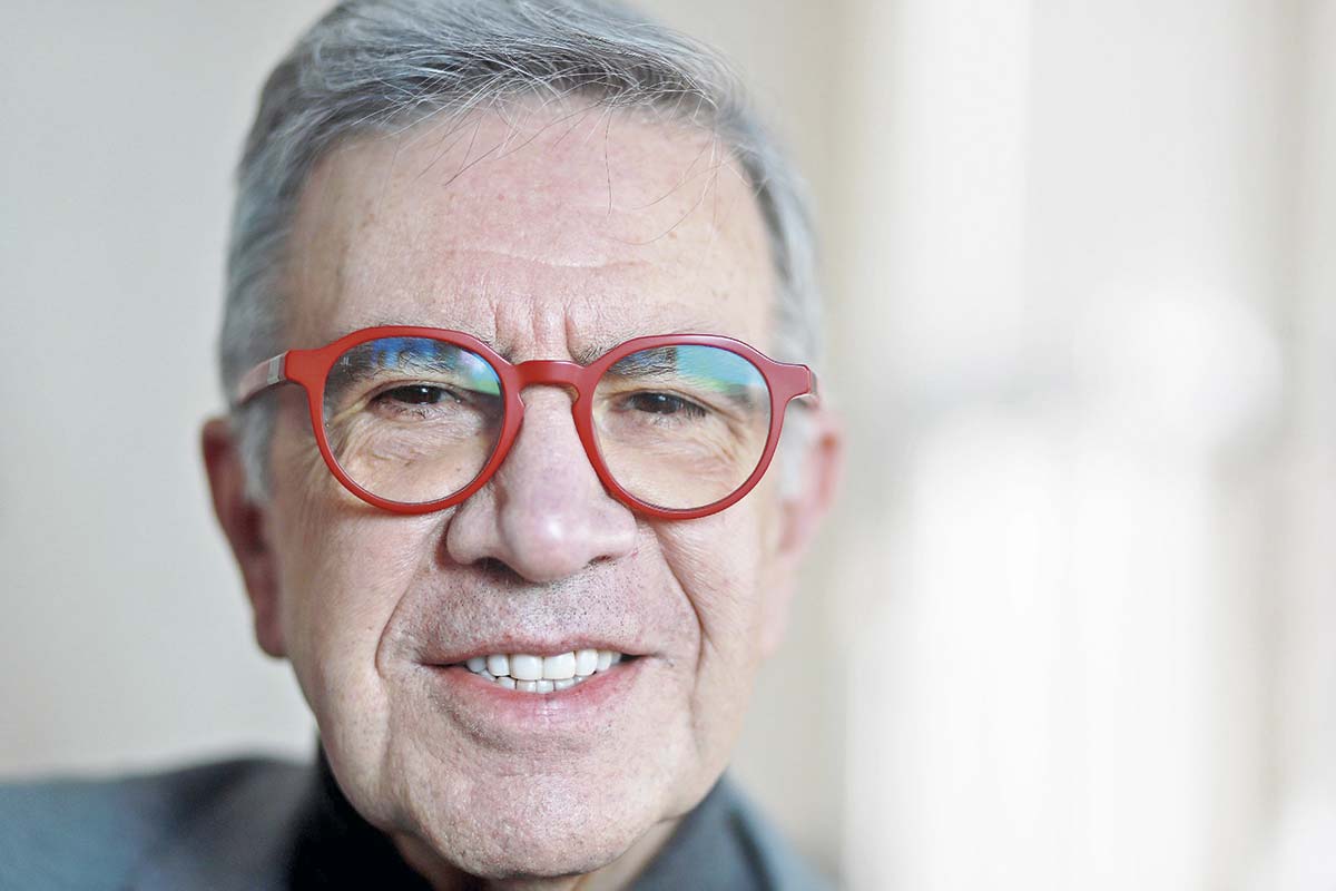<p>Joaquín Lavín: “Hay rachas en las campañas (...) El resultado de la elección está totalmente abierto”</p>