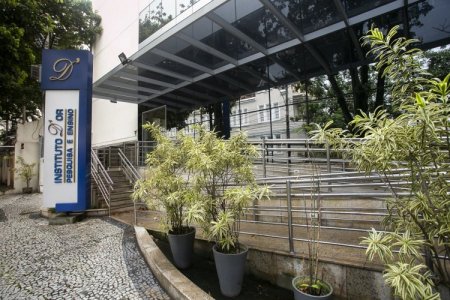 Gigante brasileña de la salud está negociando la adquisición de la cadena de laboratorios Fleury