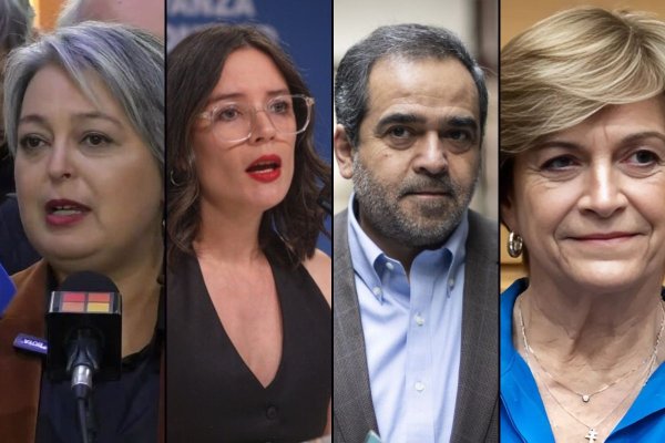 <p>Ahora en DF | El mundo político reacciona tras la cumbre "Democracia Siempre"</p>