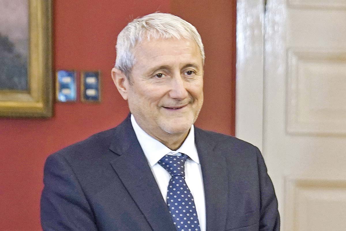 <p>Aldo Valle, ministro de Ciencia, Tecnología, Conocimiento e Innovación.</p>