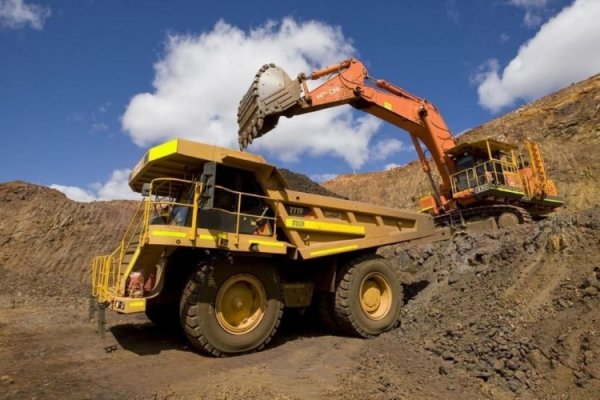 <p>Principales mineras peruanas están en azul, pero con riesgo de “quedarse atrás” frente a tendencias globales</p>