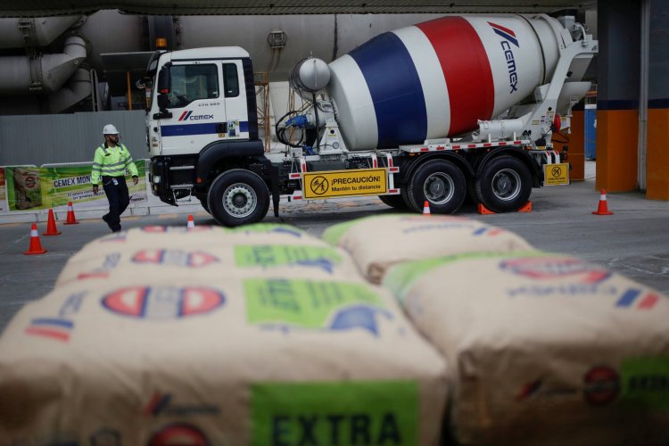 <p>Cemex dispara un 117% su ganancia neta impulsada por mayor demanda en Europa, Medio Oriente y África</p>