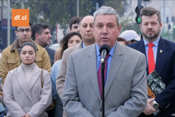 <p>Ahora en DF | Kaiser presenta al general en retiro Luis Felipe Cuellar como encargado de su programa de seguridad</p>