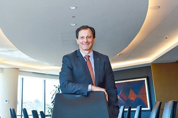 <p>Alza en consumo y énfasis en banca digital: los cuatro años de Diego Masola al mando de Scotiabank Chile</p>
