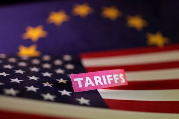 <p>La Unión Europea y EEUU podrían alcanzar un acuerdo comercial marco este fin de semana, según funcionarios del bloque</p>