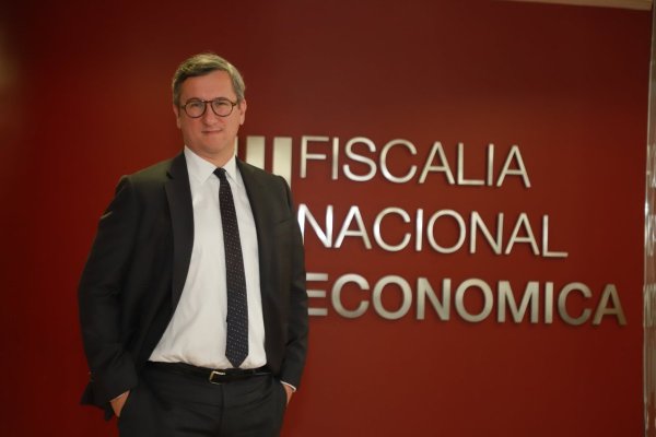 <p>La FNE vuelve a abrir investigaciones sobre operaciones ya cerradas: la venta del Open Kennedy y la entrada de EuroAmerica a la CLC</p>