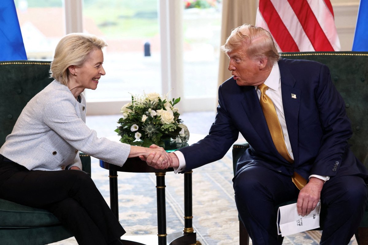 <p>La Unión Europea defiende su acuerdo comercial con Trump ante las crecientes críticas de las empresas</p>